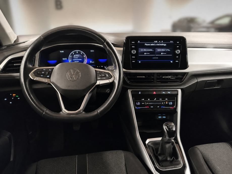 VW T-Roc 1.0 TSI - 3 godine jamstva, fotografija 16