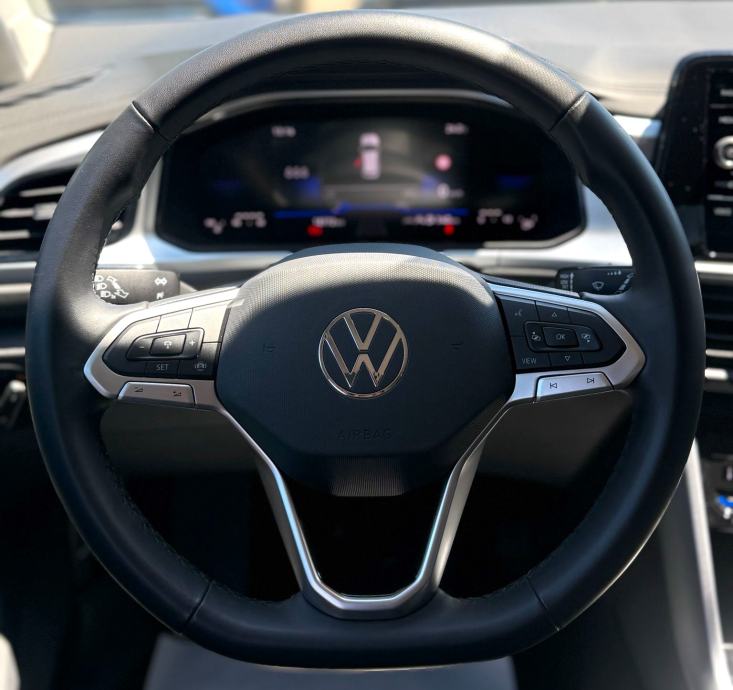 VW T-Roc 1,0 TSI, fotografija 10