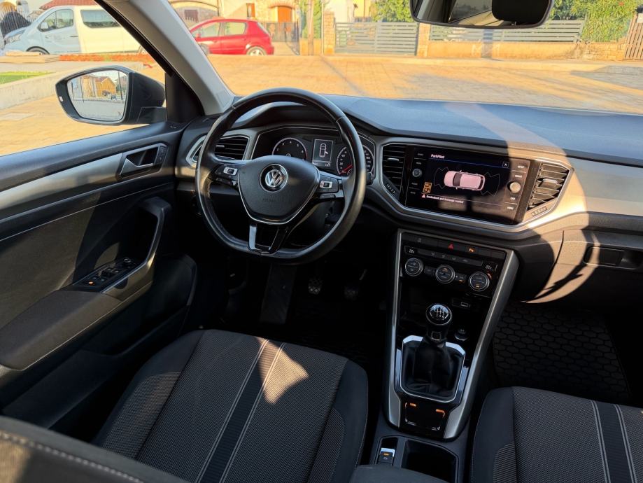 VW T-Roc TSI, fotografija 7