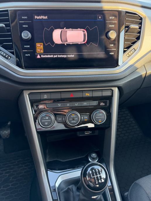 VW T-Roc TSI, fotografija 8