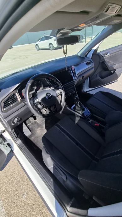 VW T-Roc 1,0 TSI, fotografija 9