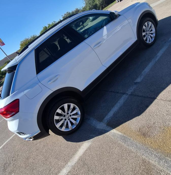 VW T-Roc 1,0 TSI, fotografija 17