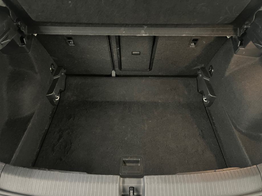 VW T-Roc 1.0 TSI - 3 godine jamstva, fotografija 12