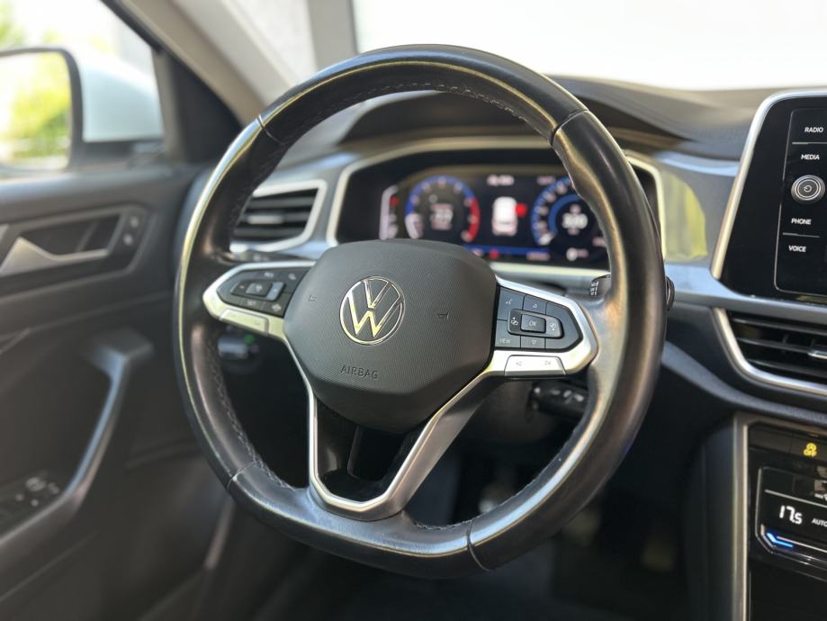 VW T-Roc 1,0 TSI Style | IQ Light | AppConnect | Virtual - reg.06/27, fotografija 12
