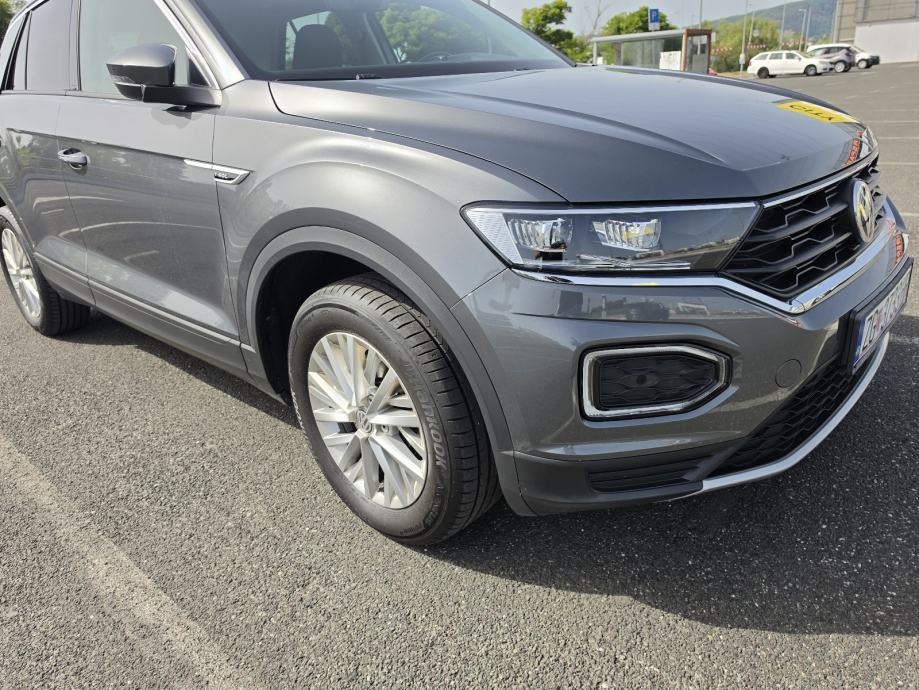 Volkswagen T-ROC 1.5 TSI EVO Design 150KS 65000KM 2020, fotografija 4