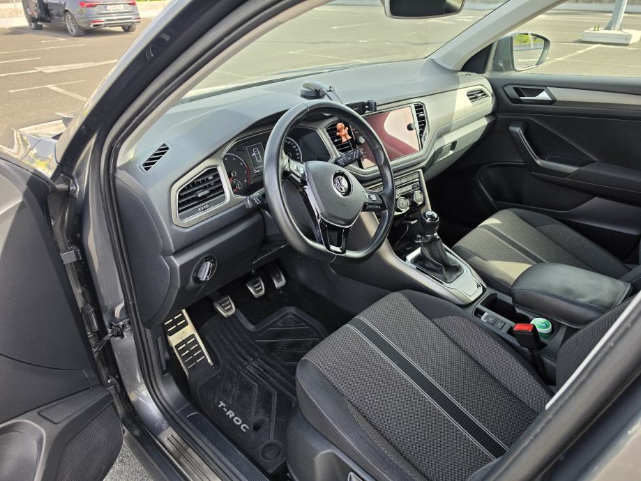 Volkswagen T-ROC 1.5 TSI EVO Design 150KS 65000KM 2020, fotografija 7