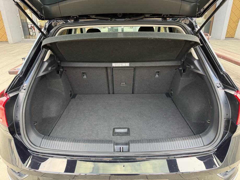 VW T-Roc 1,5 TSI 150ks DSG, R line, 122.000km, Alu 18, Kuka, servis, fotografija 13