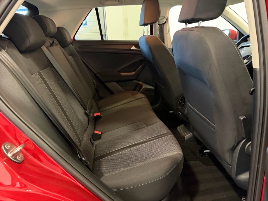 VW T-Roc 1,5 TSI LIFE DSG,VIRTUAL,KAMERA,NAVI,GR.SJED,JAMSTVO 24mj!, fotografija 13