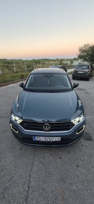 VW T-Roc 1.5 TSI DSG IQ.DRIVE R-Line Exterior, panorama, LED, ACC, pogled izvana - slika 2