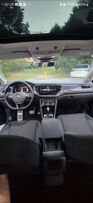 VW T-Roc 1.5 TSI DSG IQ.DRIVE R-Line Exterior, panorama, LED, ACC, fotografija 11