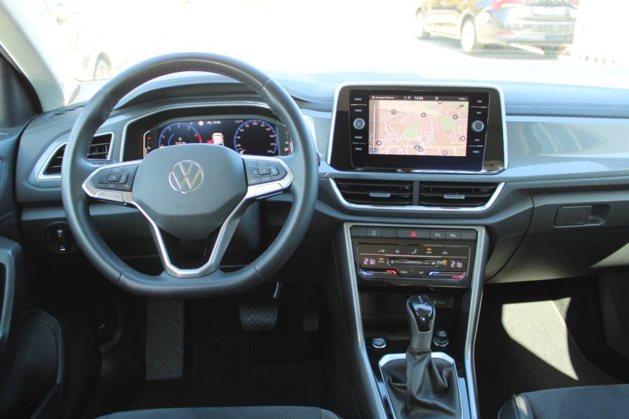 VW T-Roc 1.5 TSi DSG Style *LED, NAVIGACIJA, KAMERA*, fotografija 9