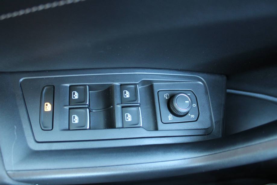 VW T-Roc 1.5 TSi DSG Style *LED, NAVIGACIJA, KAMERA*, fotografija 12