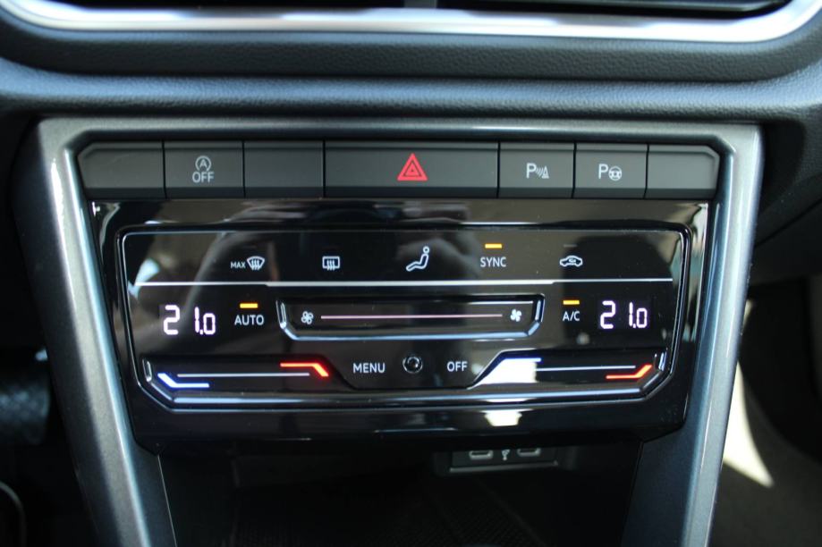VW T-Roc 1.5 TSi DSG Style *LED, NAVIGACIJA, KAMERA*, fotografija 16