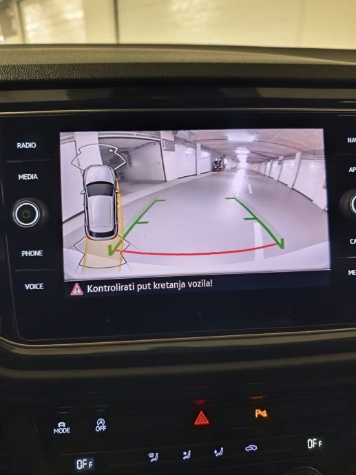 VW T-Roc 1,5 TSI EVO SPORT, fotografija 9
