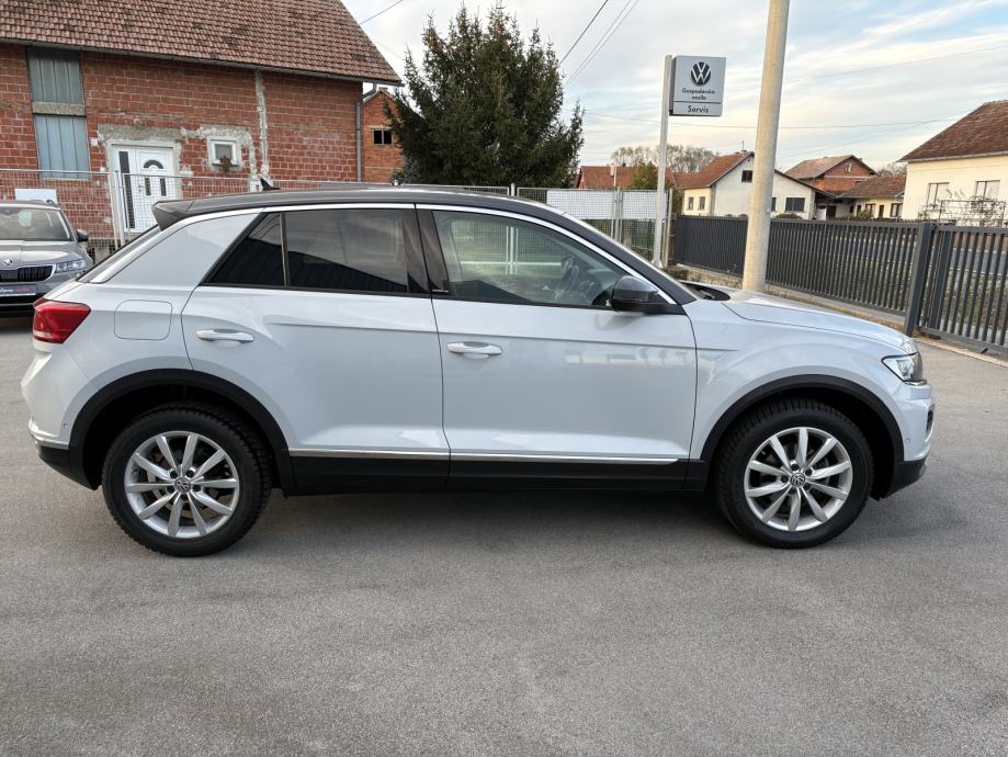 VW T-Roc 1,5 TSI IQ DRIVE,NAV,HIGH LED,FULL ASSISTANCE PAKET,SERVIS, pogled izvana - slika 4