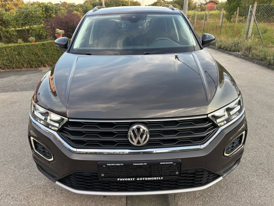 VW T-Roc 1,5 TSI, fotografija 2