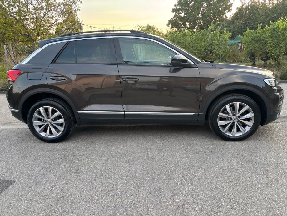 VW T-Roc 1,5 TSI, fotografija 4