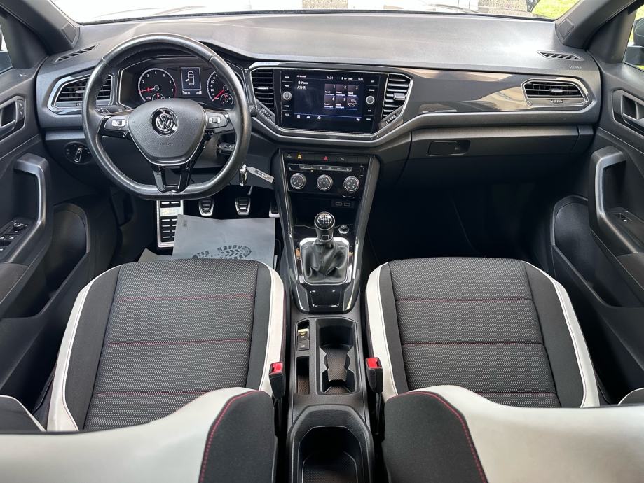 VW T-ROC 1.5 TSI SPORT LINE, fotografija 17