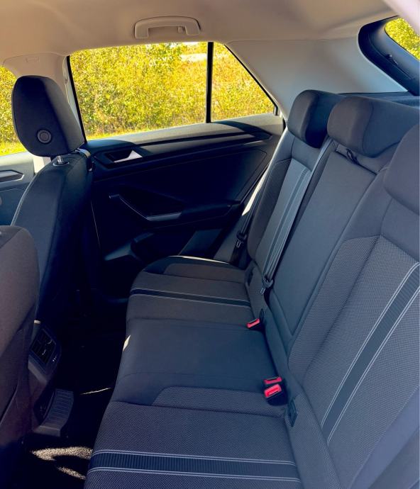 VW T-Roc 1.6 TDI Design, 2019., 115 KS, fotografija 13