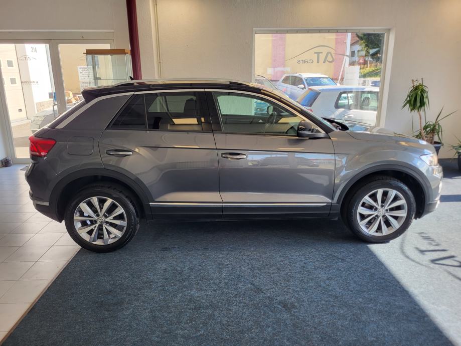 VW T-ROC 1.6 TDI DVOJNA KLIMA NAVIGACIJA ACC TEMPOMAT CAR APPS ALU, fotografija 6