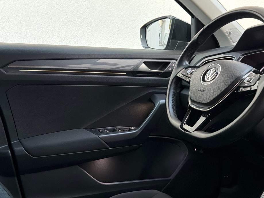 VW T-Roc 1,6 TDI IQ.Drive-1. Vlasnik-Jamstvo na km-Leasing, fotografija 14