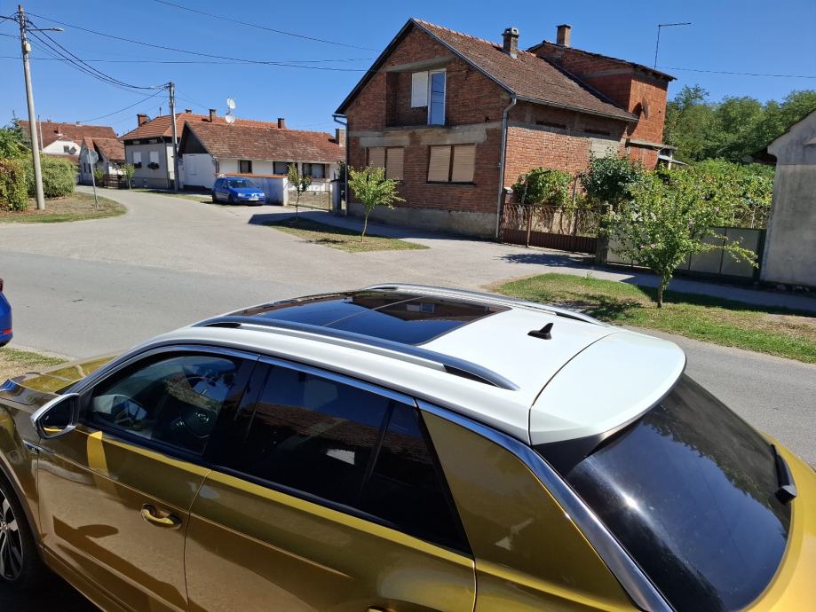 VW T-Roc 1,6 TDI R-line. Panorama. Virtual. Top stanje, fotografija 18