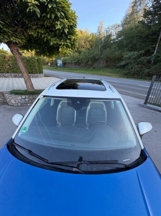 VW T-Roc 1,6 TDI R Line/Style Matrix Pano Kamera Digital tacho, fotografija 10