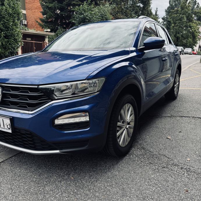 VW T-Roc 1,6 TDI Reg. do 04/2027, fotografija 4