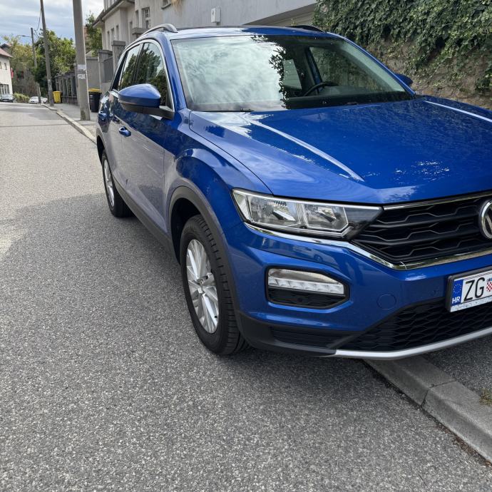 VW T-Roc 1,6 TDI Reg. do 04/2027, fotografija 16