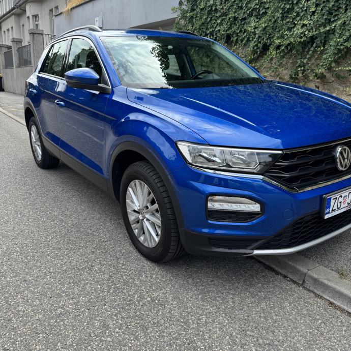 VW T-Roc 1,6 TDI Reg. do 04/2027, fotografija 2