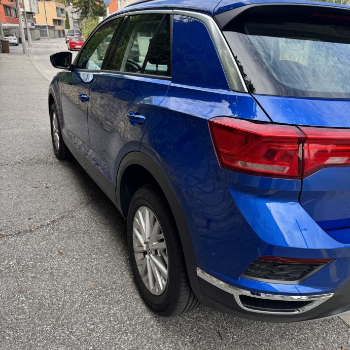 VW T-Roc 1,6 TDI Reg. do 04/2027, fotografija 6