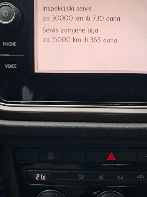 VW T-Roc 1,6 TDI Reg. do 04/2027, fotografija 9