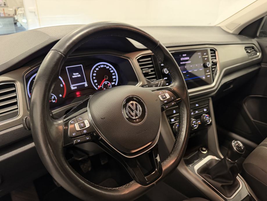 VW T-Roc 1.6 TDI Style, FULL LED, NAVI, PARK.SENZ,ACC,JAMSTVO 24mj!, fotografija 10