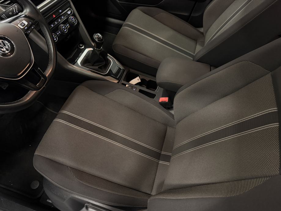 VW T-Roc 1.6 TDI Style, FULL LED, NAVI, PARK.SENZ,ACC,JAMSTVO 24mj!, fotografija 11