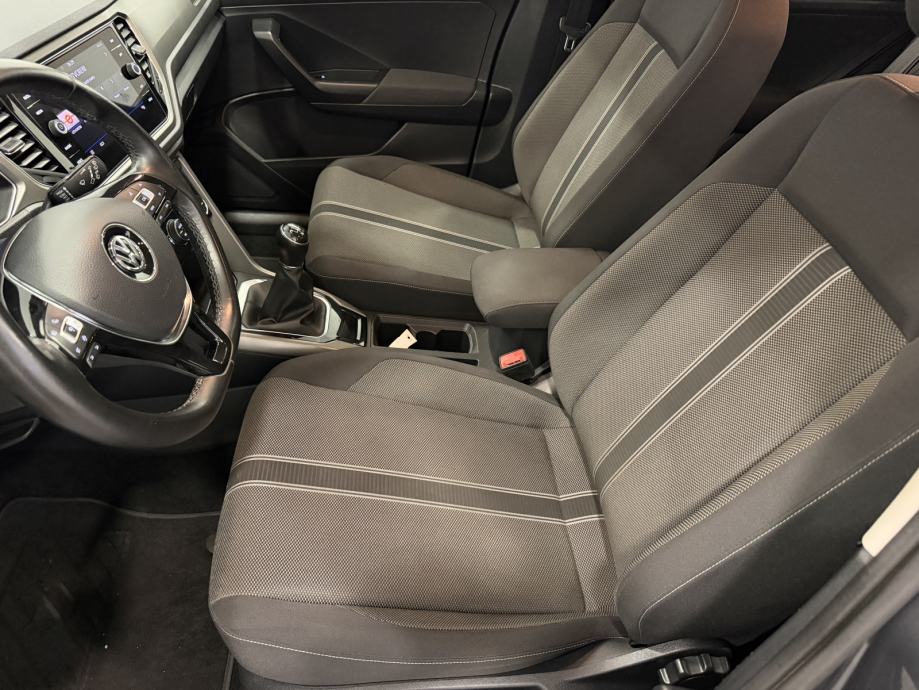 VW T-Roc 1.6 TDI Style, FULL LED, NAVI, PARK.SENZ,ACC,JAMSTVO 24mj!, fotografija 12