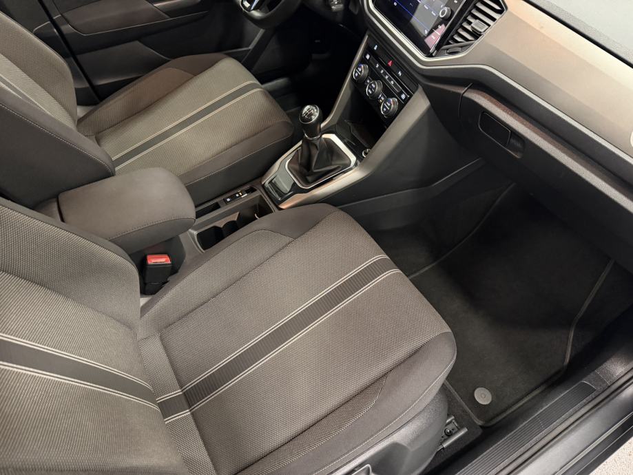 VW T-Roc 1.6 TDI Style, FULL LED, NAVI, PARK.SENZ,ACC,JAMSTVO 24mj!, fotografija 16