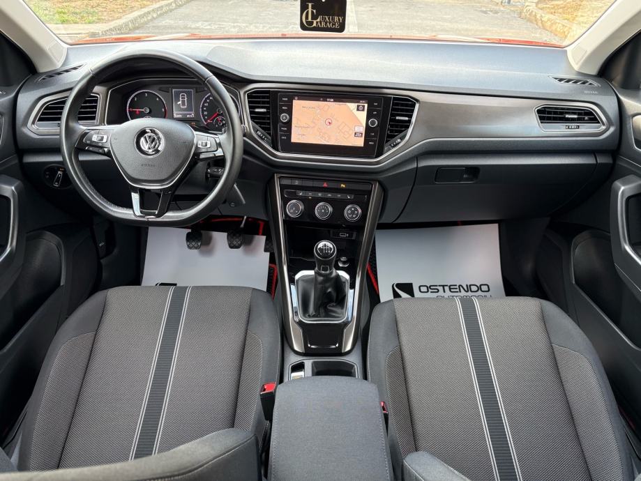 VW T-Roc 1,6 TDI - Style, fotografija 14