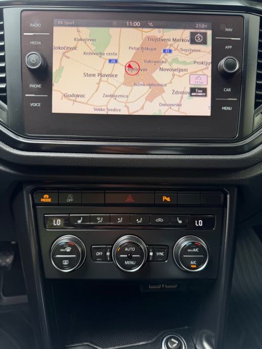 VW T-Roc 1,6Tdi - KUKA, Navi, Gr sjedala - VELIKI SERVIS - 1.Vlasnik, fotografija 11
