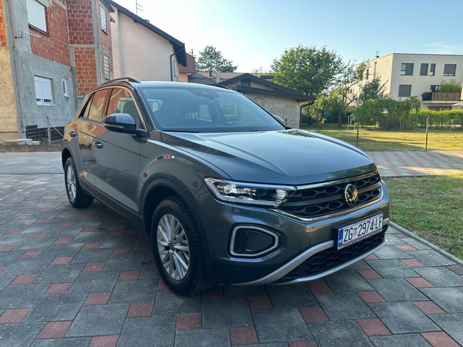 VW T-Roc 2,0 TDI DSG *70.000km*IQ DRIVE/IQ LED*KEY LESS GO/ENTRY*, fotografija 3