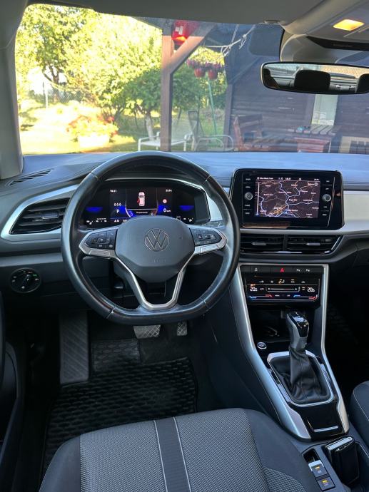 VW T-Roc 2,0 TDI DSG *70.000km*IQ DRIVE/IQ LED*KEY LESS GO/ENTRY*, fotografija 13