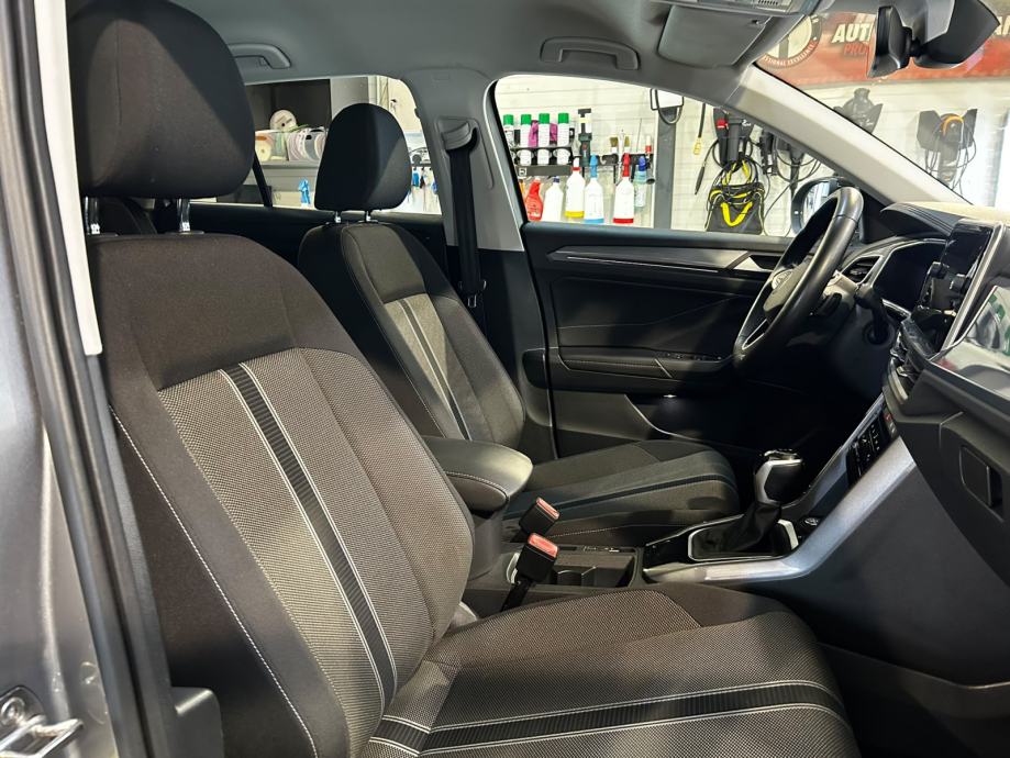 VW T-ROC 2,0 TDI 150 KS DSG STYLE LED KAMERA U PDV-U 12 MJ JAMSTVO, fotografija 8