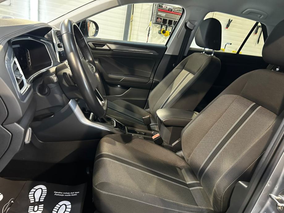 VW T-ROC 2,0 TDI 150 KS DSG STYLE LED KAMERA U PDV-U 12 MJ JAMSTVO, fotografija 16