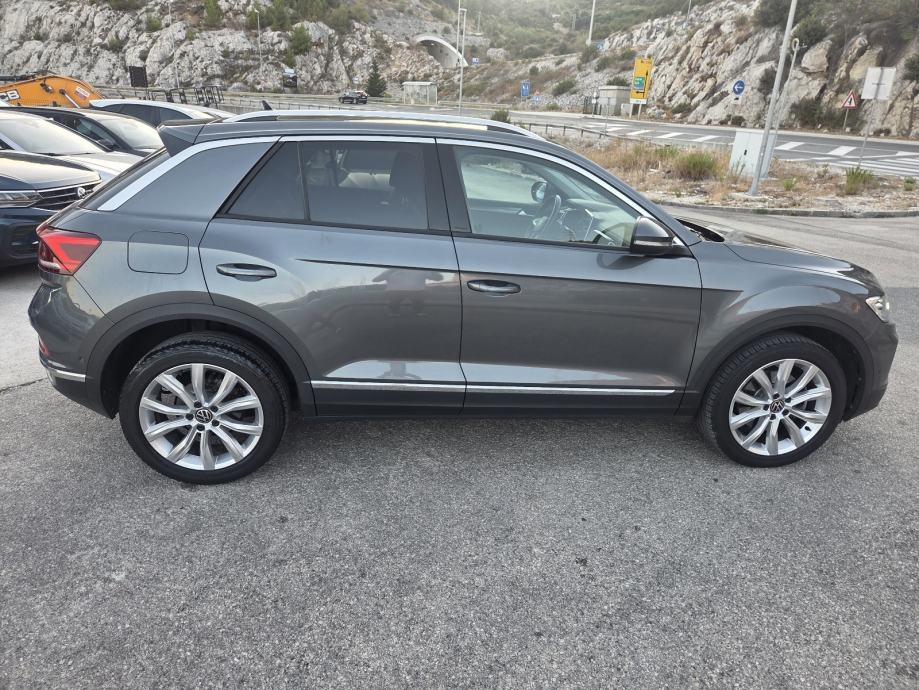 VW T-Roc 2.0 TDI 150 KS ** 2022 ** HR-VOZILO ** JAMSTVO !!, fotografija 4