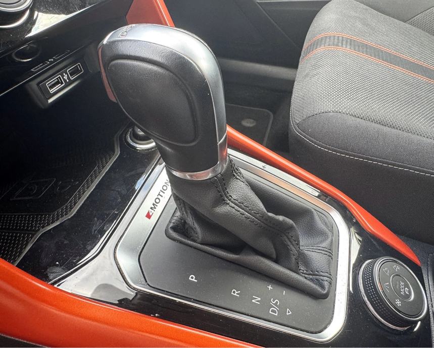 VW T-Roc 2,0 TDI 4MOTION*DSG*VIRTUAL*BEATS*MODOVI VOŽNJE*SERVISNA!!!, fotografija 13