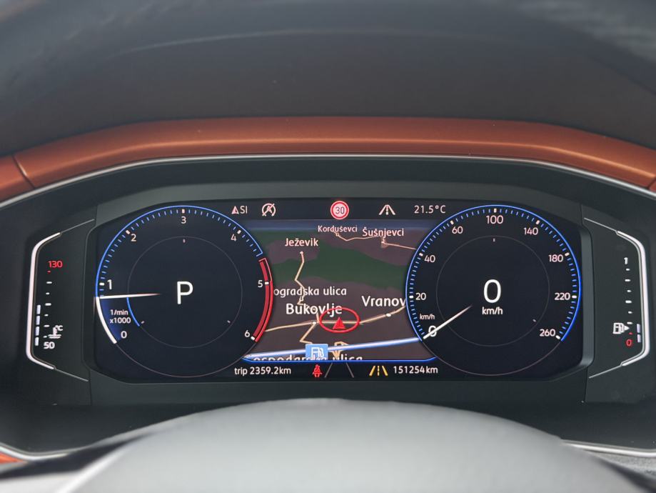 VW T-Roc 2,0 TDI DSG/4MOTION/VIRTUAL/XENON/LED, fotografija 15