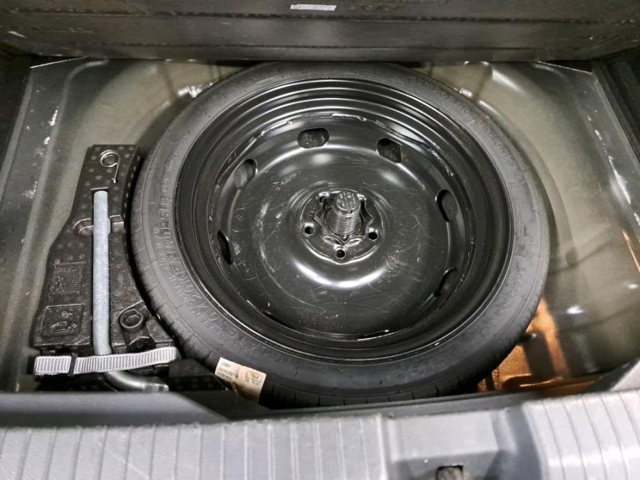 VW T-Roc 2,0 TDI BUSSINES,LED,NAVI,360 PARK.SENZ,VIRTUAL,JAMSTVO 24MJ!, fotografija 11