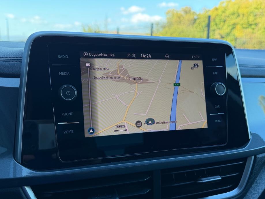 VW T-Roc 2,0 TDI DSG 150KS *Style* | LED IQ. | KAMERA | VIRTUAL | KOŽA, fotografija 16