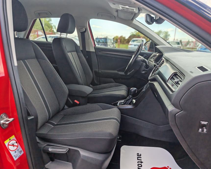 VW T-Roc 2,0 TDI DSG*Style*Navigacija, Senzori, Alu "17* Garancija*, fotografija 8