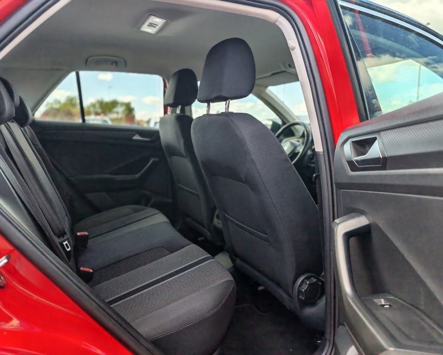 VW T-Roc 2,0 TDI DSG*Style*Navigacija, Senzori, Alu "17* Garancija*, fotografija 9