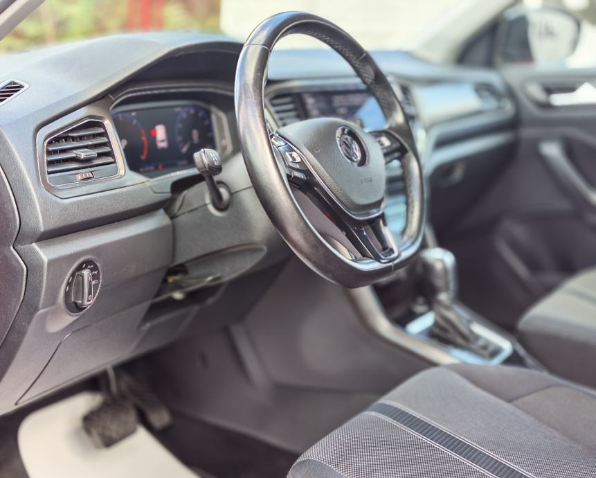 VW T-Roc 2,0 TDI DSG*Style*Navigacija, Senzori, Alu "17* Garancija*, fotografija 6